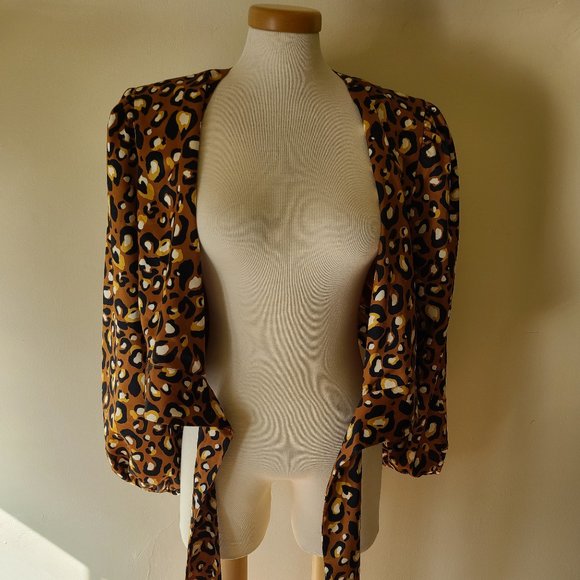 Express X Ladygang Tie/Wrap Crop Blouse - Picture 3 of 7